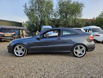 Used Mercedes-Benz CLC Class 2009 for sale - 79251855: Photo