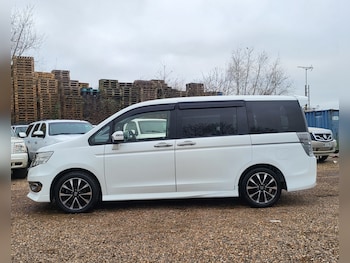 Used Honda Stepwagon 2012 for sale - 78973819: Photo