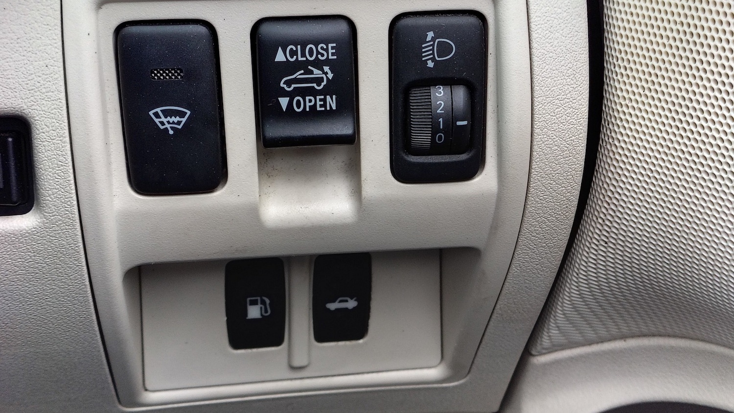 Used Lexus IS 2010 for sale - 77337048: Photo 28