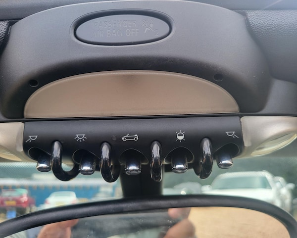 Used MINI Convertible 2011 for sale - 64215695: Photo 20