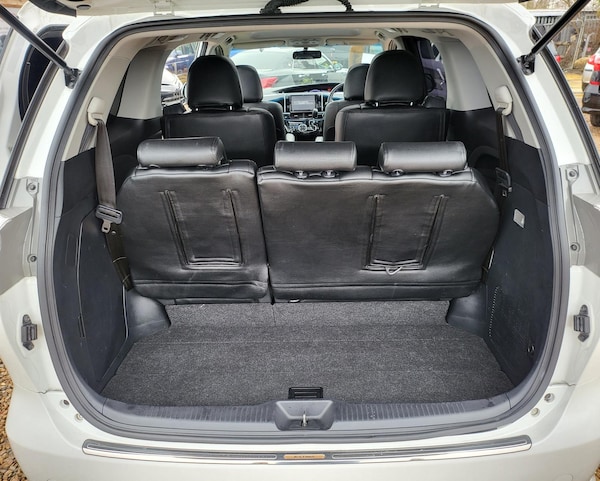 Used Toyota Estima 2013 for sale - 69642311: Photo 15