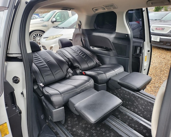 Used Toyota Estima 2013 for sale - 69642311: Photo 20