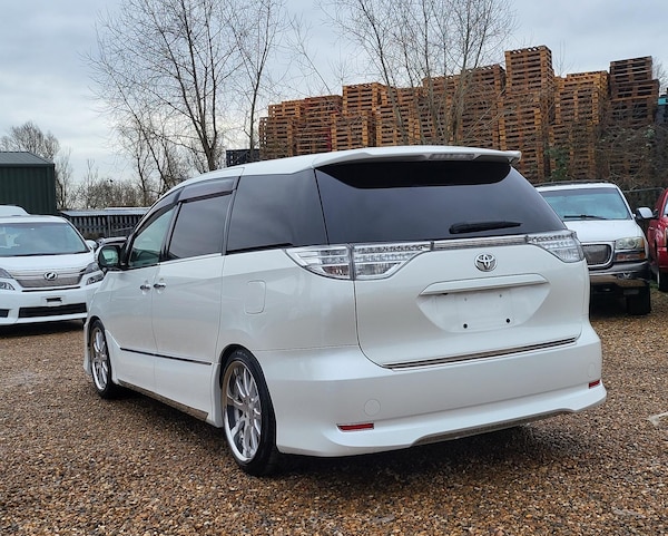 Used Toyota Estima 2013 for sale - 69642311: Photo 5