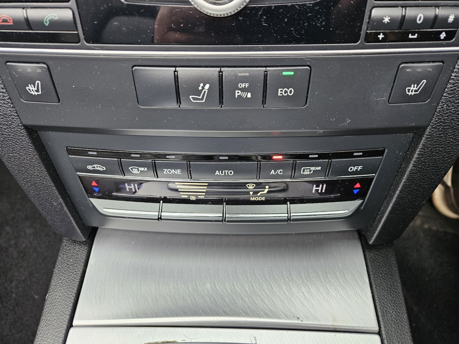 Used Mercedes-Benz E Class 2012 for sale - 77595044: Photo 27