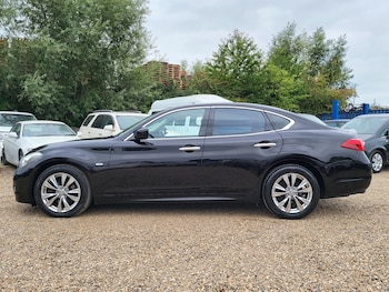 Used Infiniti M 2010 for sale - 75620404: Photo