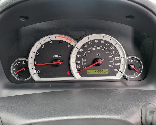 Used Chevrolet Captiva 2010 for sale - 67862660: Photo 33