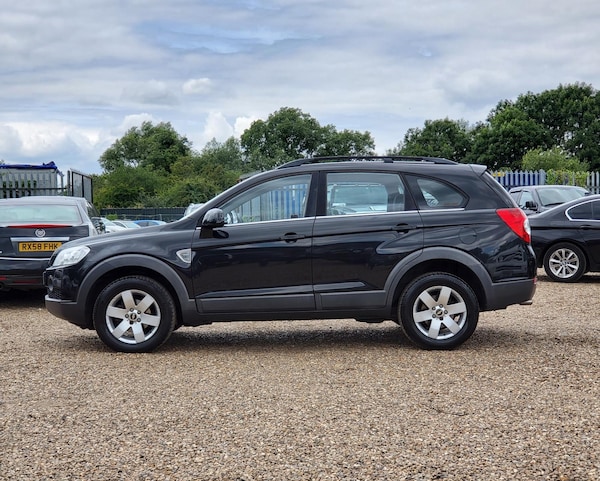 Used Chevrolet Captiva 2010 for sale - 67862660: Photo 8
