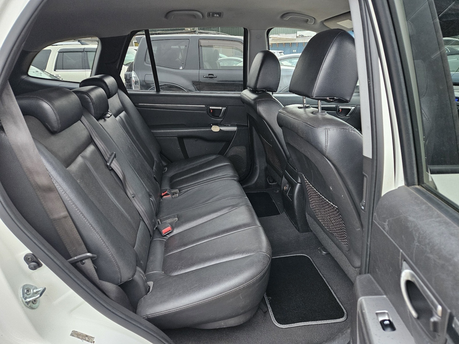 Used Hyundai Santa Fe 2012 for sale - 78000452: Photo 11