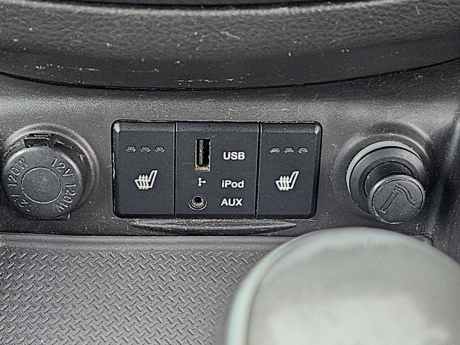 Used Hyundai Santa Fe 2012 for sale - 78000452: Photo 24