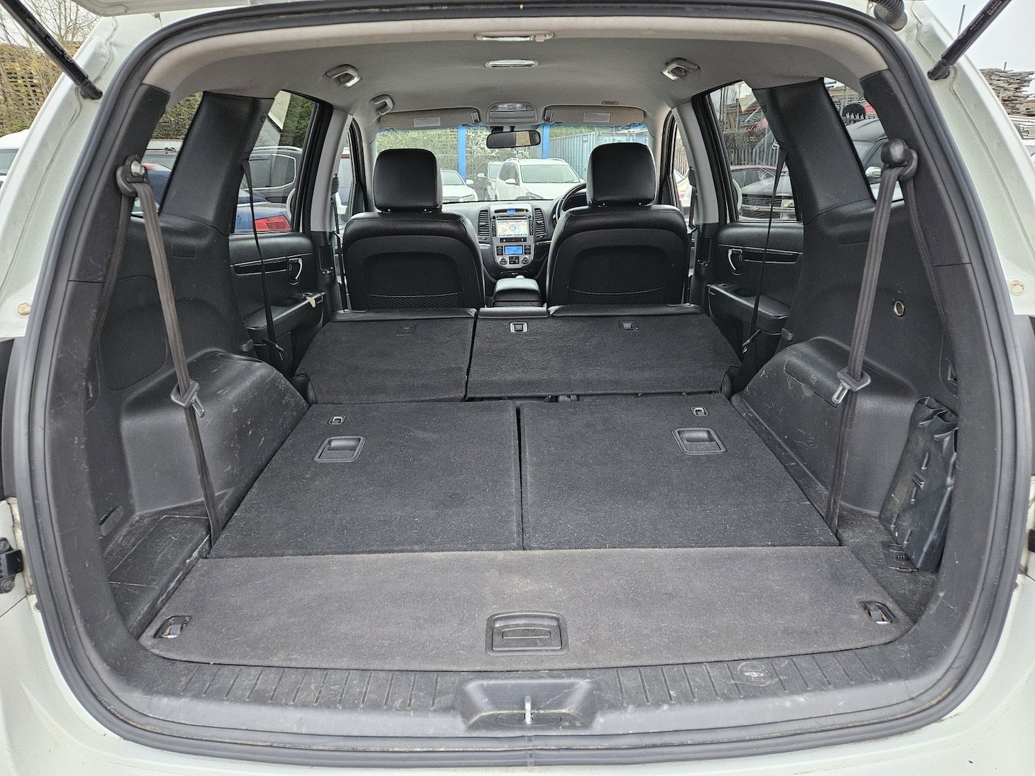 Used Hyundai Santa Fe 2012 for sale - 78000452: Photo 25