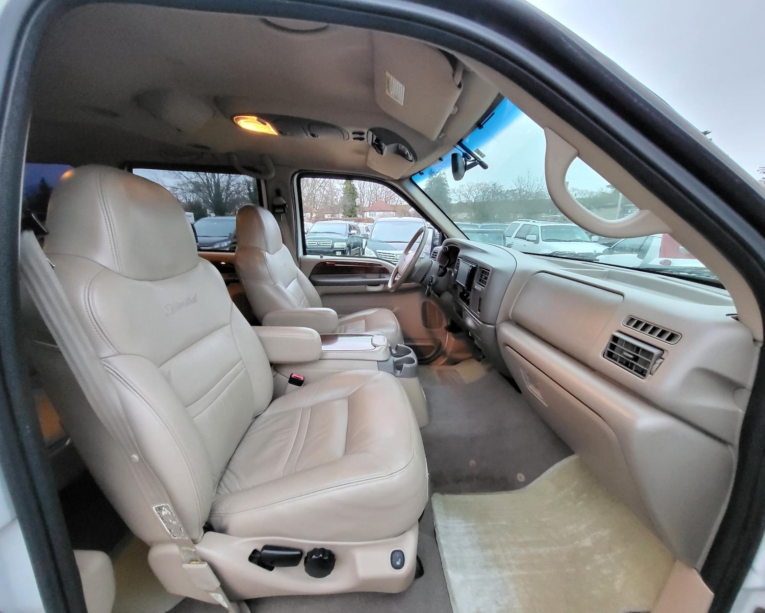 Used Ford Excursion 2006 for sale - 58006777: Photo 13