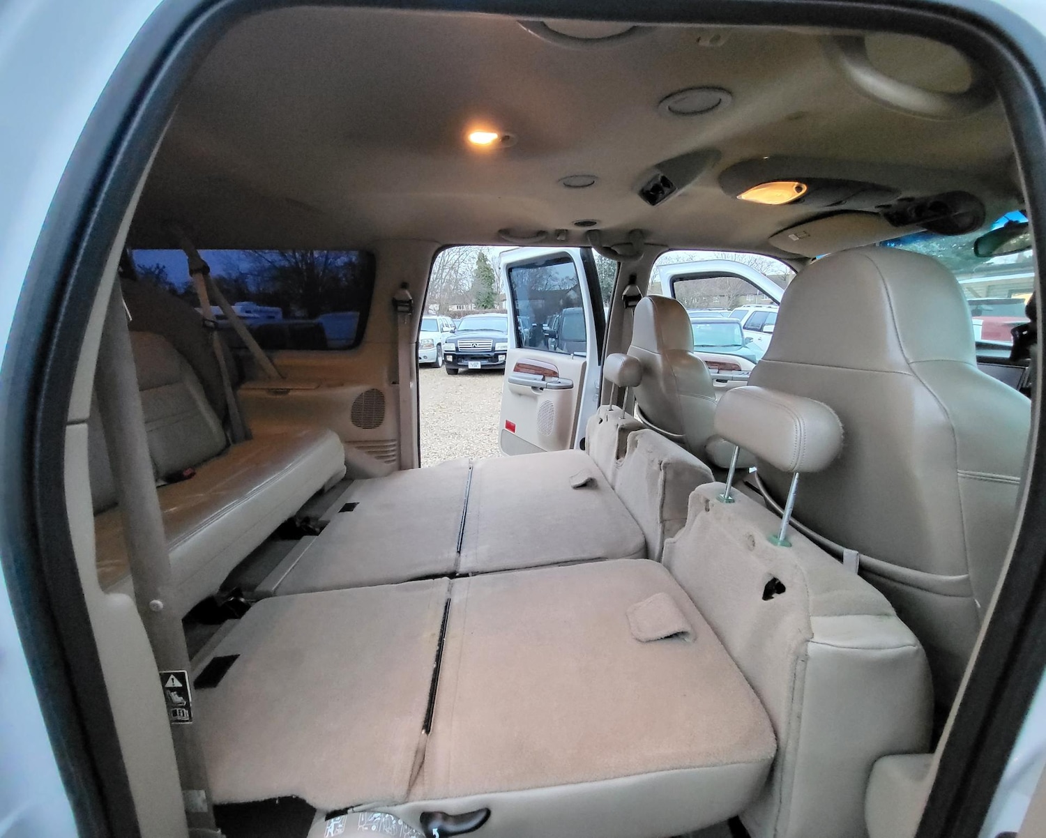 Used Ford Excursion 2006 for sale - 58006777: Photo 17