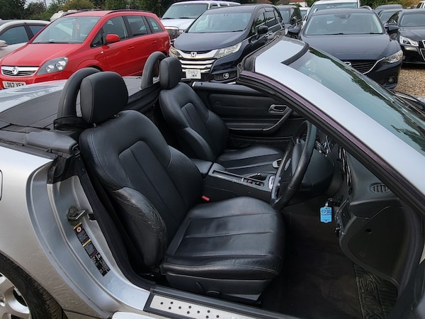 Used Mercedes-Benz SLK 2002 for sale - 75593416: Photo 10