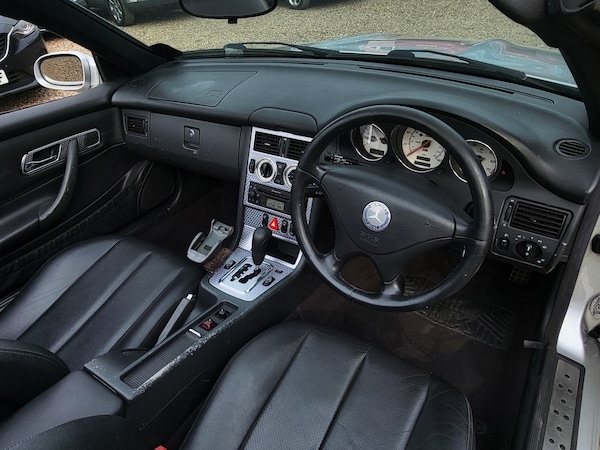 Used Mercedes-Benz SLK 2002 for sale - 75593416: Photo 21