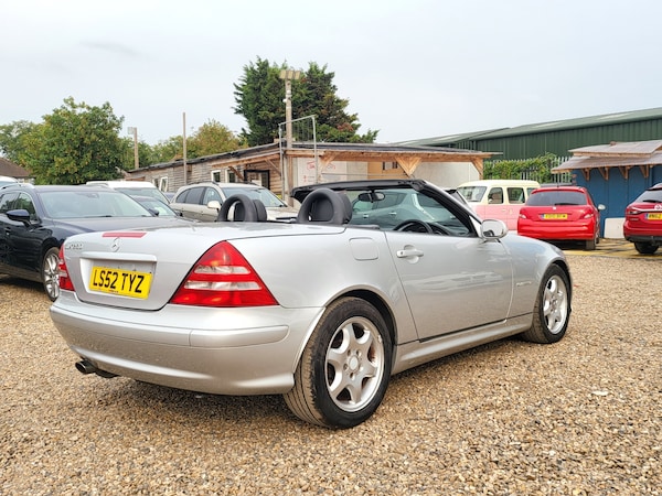 Used Mercedes-Benz SLK 2002 for sale - 75593416: Photo 7
