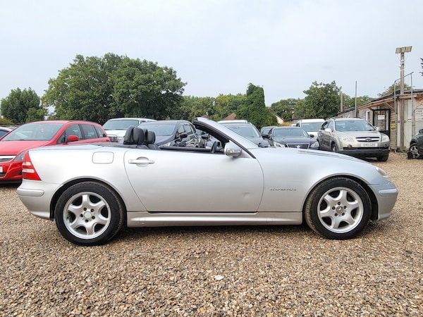 Used Mercedes-Benz SLK 2002 for sale - 75593416: Photo 8