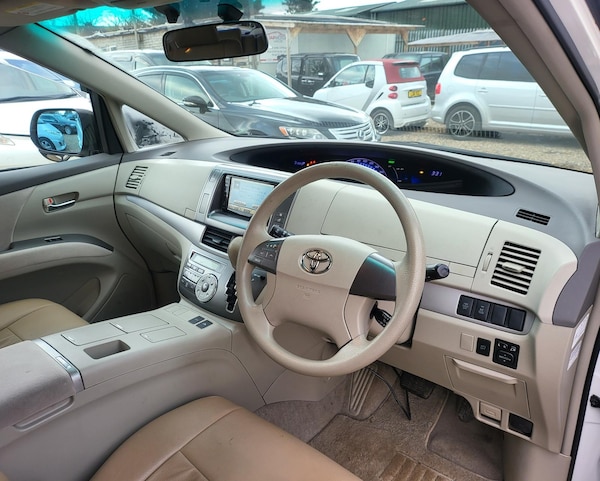 Used Toyota Estima 2012 for sale - 69644287: Photo 15