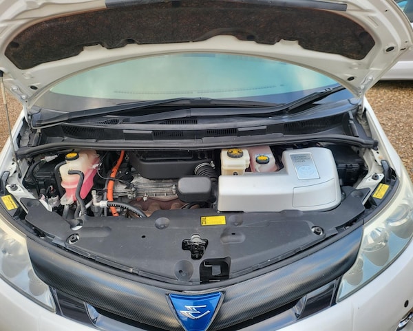 Used Toyota Estima 2012 for sale - 69644287: Photo 32