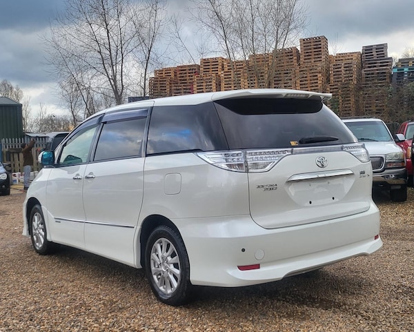 Used Toyota Estima 2012 for sale - 69644287: Photo 5