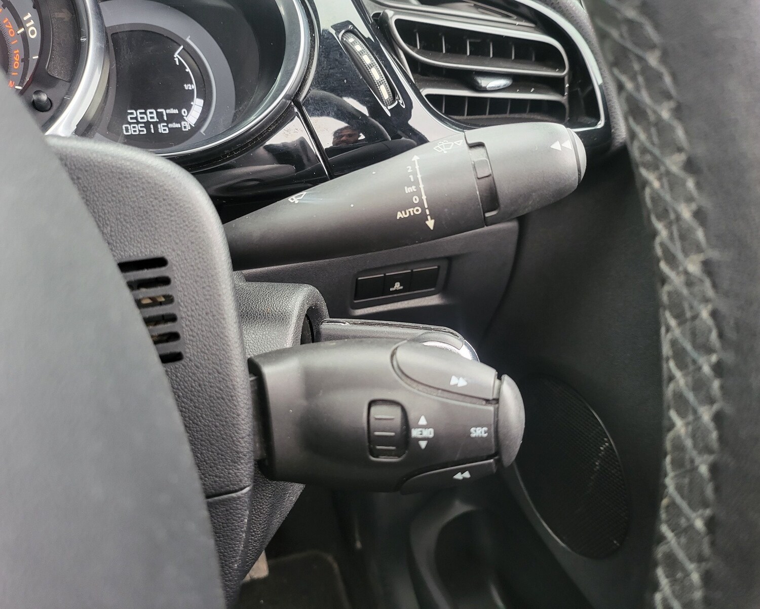 Vehicle 28