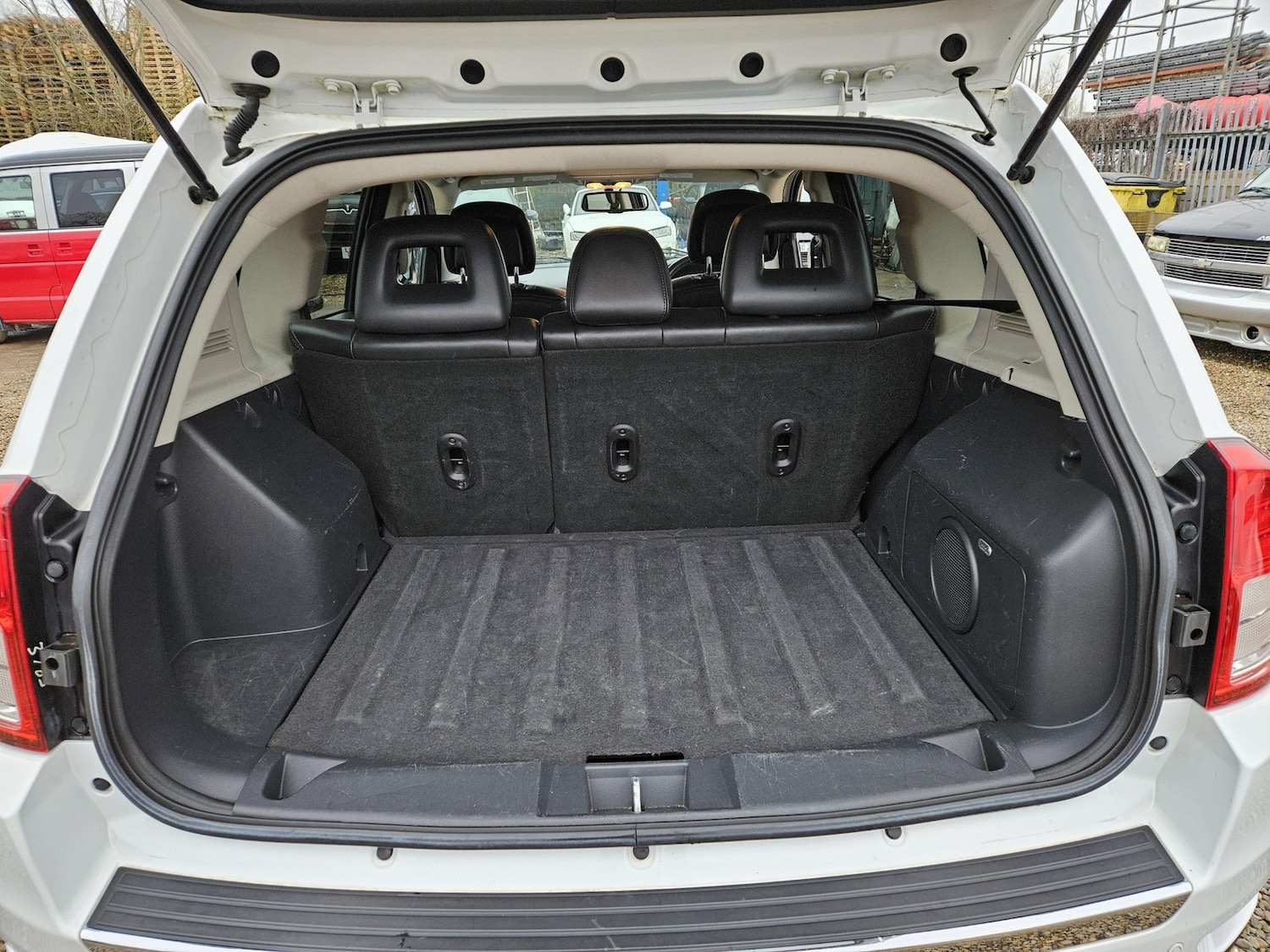 Used Jeep Compass 2011 for sale - 77790397: Photo 14