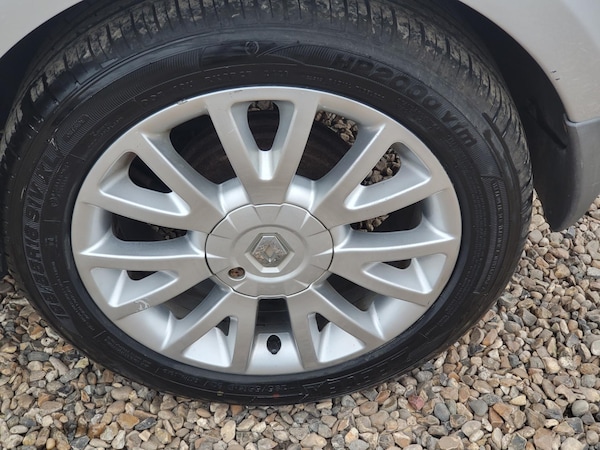 Used Renault Clio 2009 for sale - 66341444: Photo 29