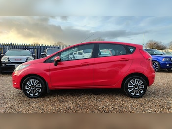 Used Ford Fiesta 2010 for sale - 77342256: Photo