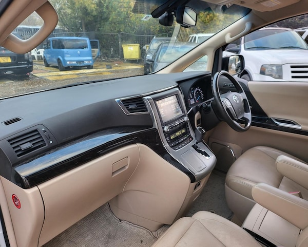 Used Toyota Vellfire 2013 for sale - 69271206: Photo 10
