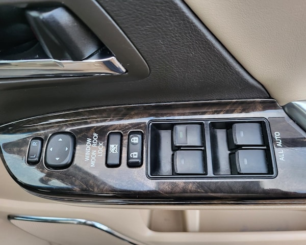 Used Toyota Vellfire 2013 for sale - 69271206: Photo 20