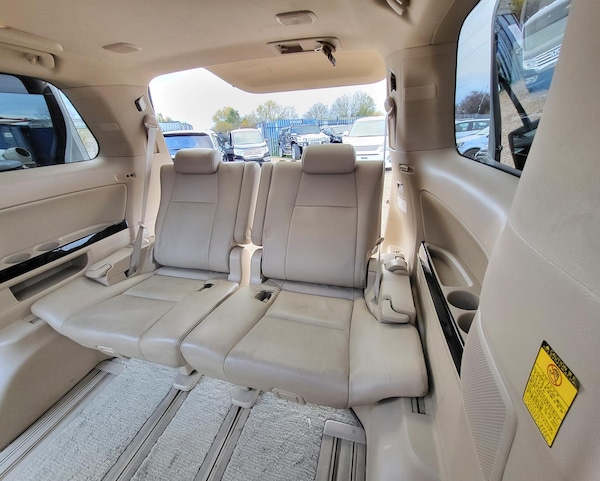 Used Toyota Vellfire 2013 for sale - 69271206: Photo 30