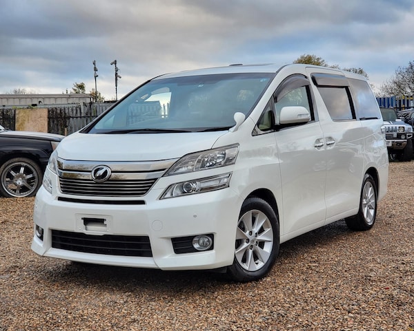 Used Toyota Vellfire 2013 for sale - 69271206: Photo 3