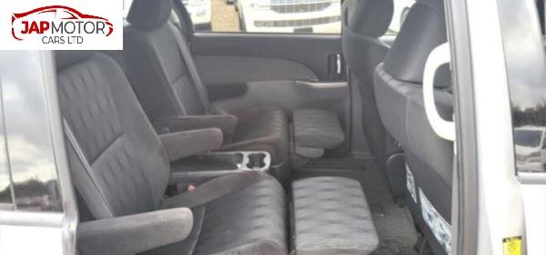 Used Toyota Estima 2009 for sale - 60522848: Photo 11