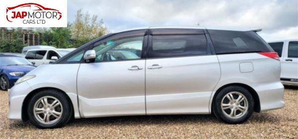 Used Toyota Estima 2009 for sale - 60522848: Photo 4