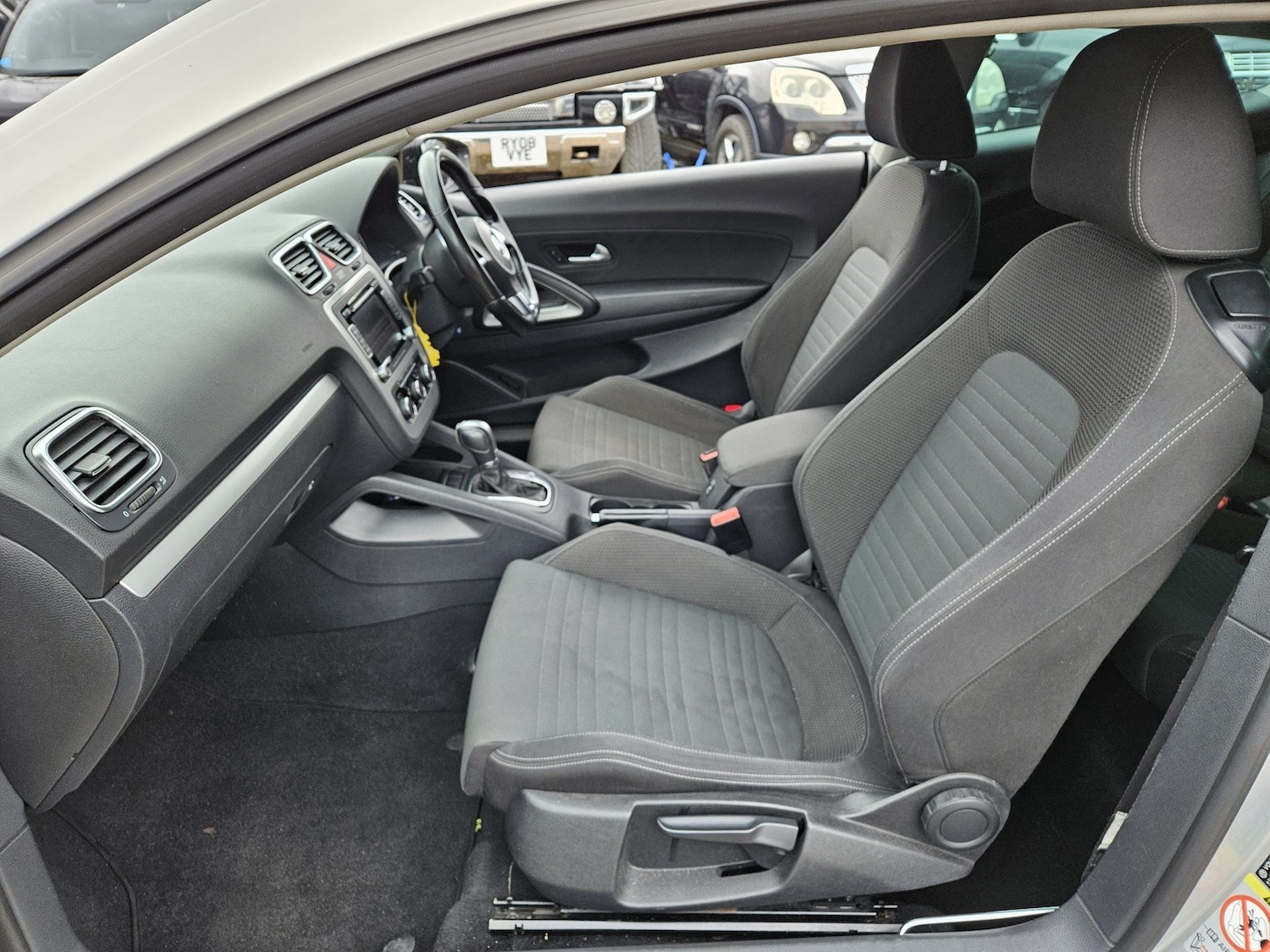 Used Volkswagen Scirocco 2011 for sale - 77605557: Photo 11