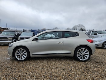 Used Volkswagen Scirocco 2011 for sale - 77605557: Photo
