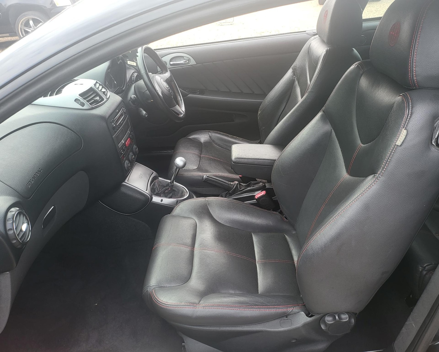 Used Alfa Romeo GT 2007 for sale - 67351932: Photo 12