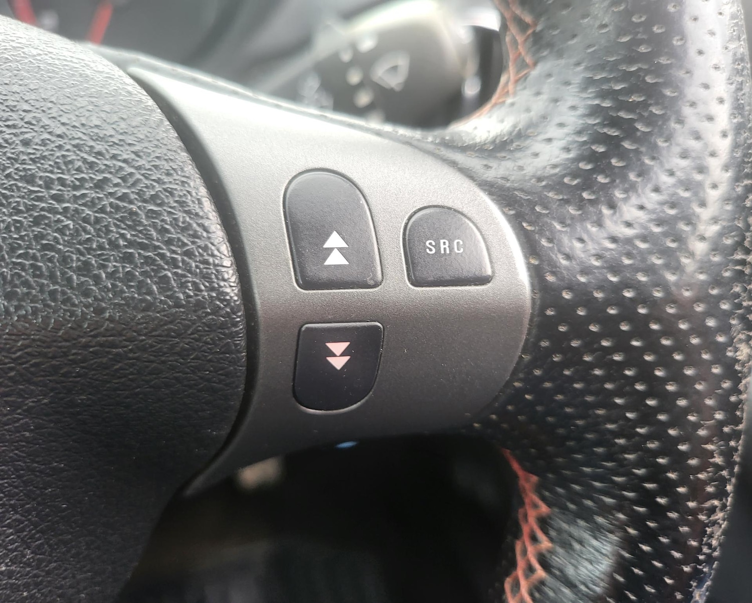 Used Alfa Romeo GT 2007 for sale - 67351932: Photo 23