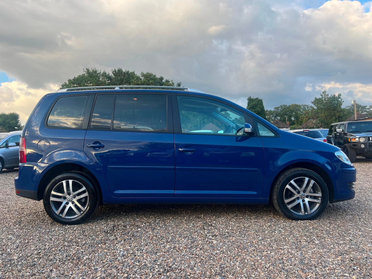 Used Volkswagen Touran 2008 for sale - 64148592: Photo 6