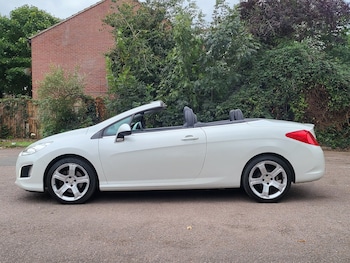 Used Peugeot 308 2013 for sale - 76045881: Photo