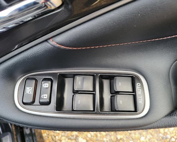 Used Toyota Crown 2013 for sale - 69642618: Photo 22