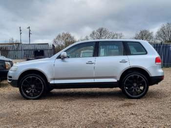 Used Volkswagen Touareg 2009 for sale - 69140620: Photo