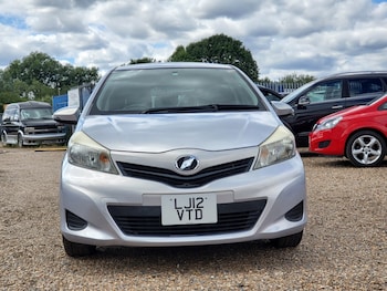 Used Toyota Vitz 2012 for sale - 75195216: Photo