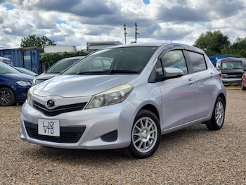 Used Toyota Vitz 2012 for sale - 75195216: Photo
