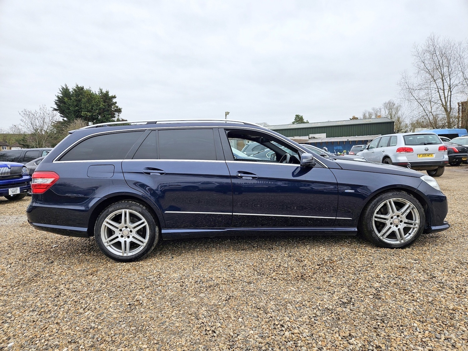 Used Mercedes-Benz E Class 2012 for sale - 77595498: Photo 8