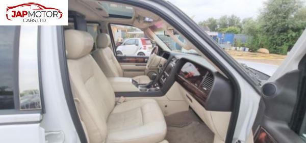 Used Lincoln Navigator 2005 for sale - 58052193: Photo 11