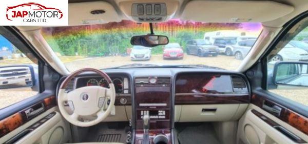 Used Lincoln Navigator 2005 for sale - 58052193: Photo 8