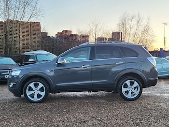 Used Chevrolet Captiva 2011 for sale - 78954472: Photo