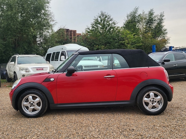 Used MINI Convertible 2010 for sale - 75593145: Photo 14