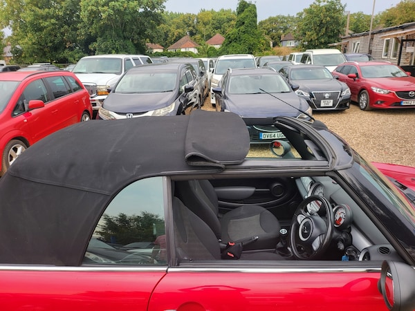 Used MINI Convertible 2010 for sale - 75593145: Photo 16