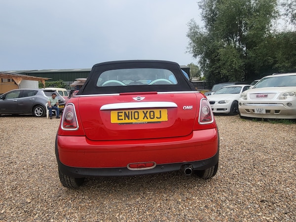 Used MINI Convertible 2010 for sale - 75593145: Photo 23